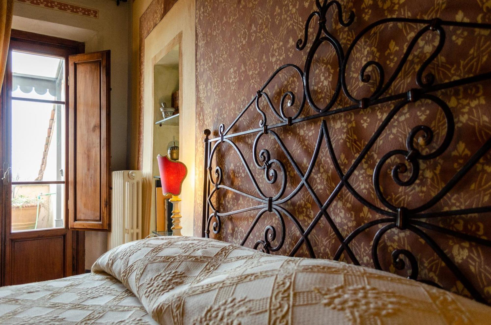 Bed and Breakfast Antica Dimora Leones Palaia Exteriér fotografie